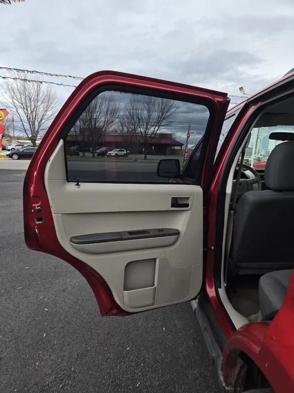 used 2009 Ford Escape car, priced at $6,977