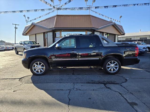 used 2011 Chevrolet Avalanche car, priced at $15,977