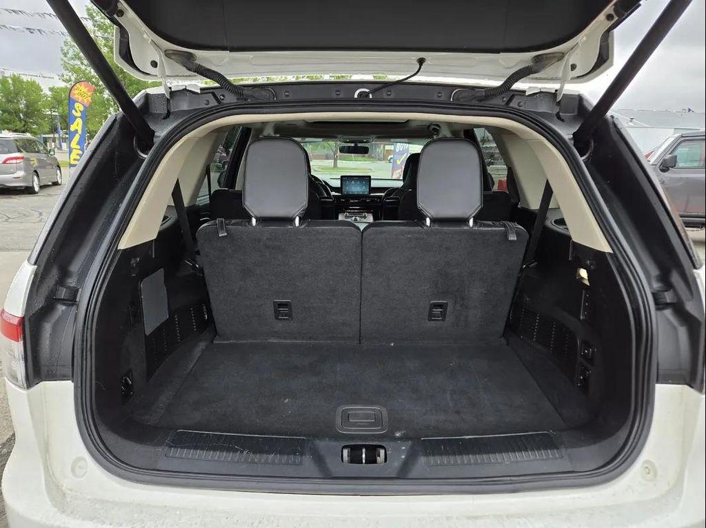 used 2020 Lincoln Aviator car, priced at $29,777