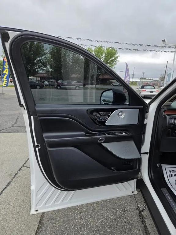 used 2020 Lincoln Aviator car, priced at $29,777