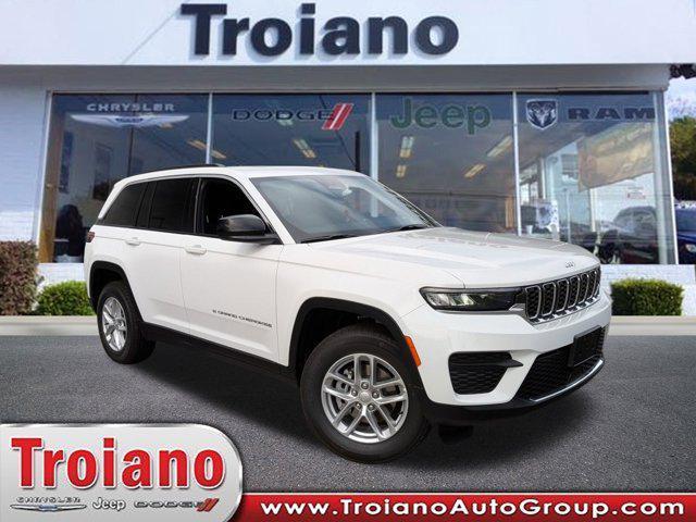new 2025 Jeep Grand Cherokee car, priced at $41,528
