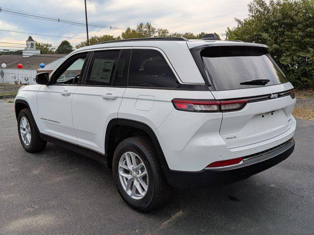 new 2025 Jeep Grand Cherokee car, priced at $41,528