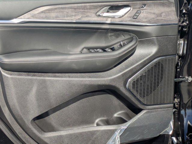 new 2025 Jeep Grand Cherokee L car, priced at $68,030