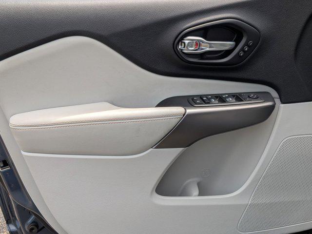 used 2021 Jeep Cherokee car, priced at $27,900