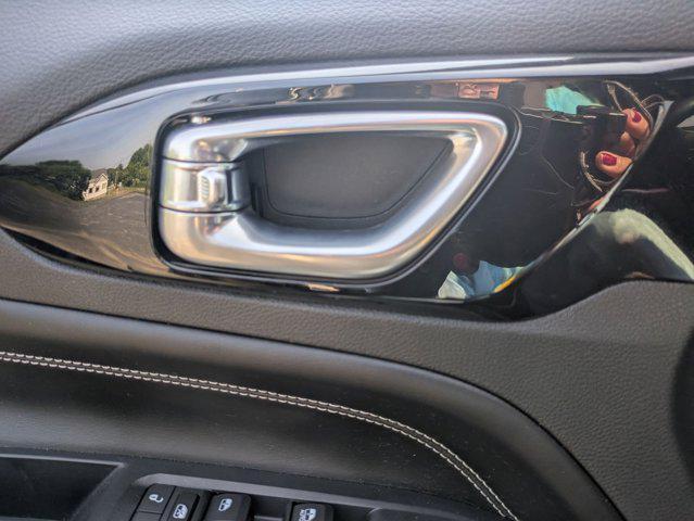 used 2022 Jeep Compass car, priced at $26,900