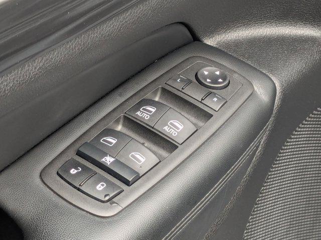 used 2022 Jeep Grand Cherokee car, priced at $32,900