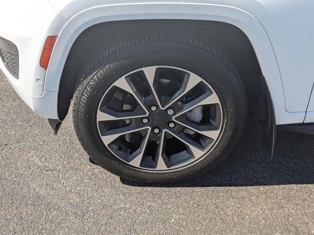used 2023 Jeep Grand Cherokee car, priced at $39,900