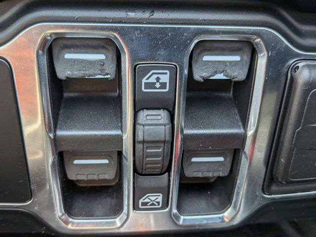 used 2022 Jeep Wrangler Unlimited car, priced at $41,900