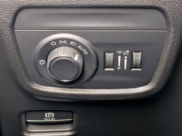 new 2025 Jeep Grand Cherokee L car, priced at $43,372