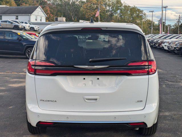 new 2025 Chrysler Pacifica car, priced at $49,035