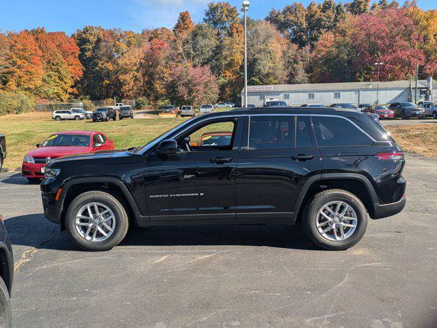 new 2025 Jeep Grand Cherokee car, priced at $43,123