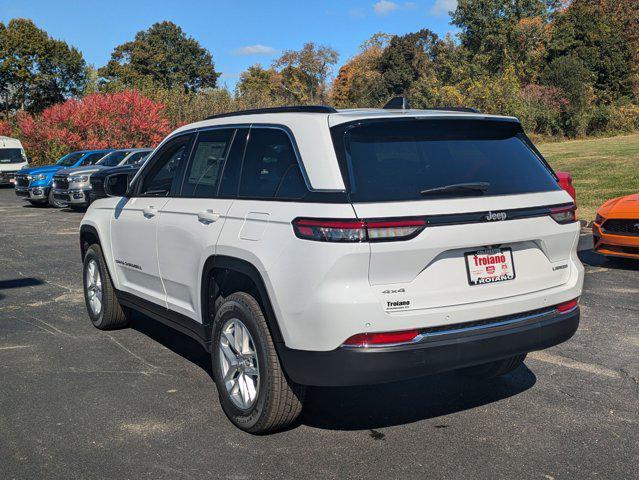 new 2025 Jeep Grand Cherokee car, priced at $42,547