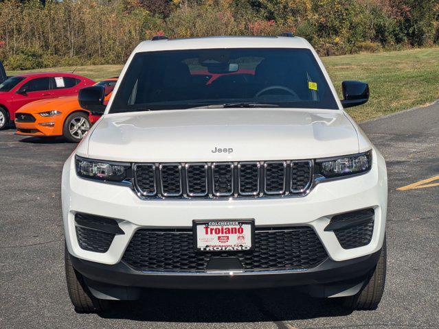 new 2025 Jeep Grand Cherokee car, priced at $42,547