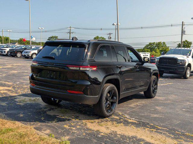 new 2024 Jeep Grand Cherokee car, priced at $47,900