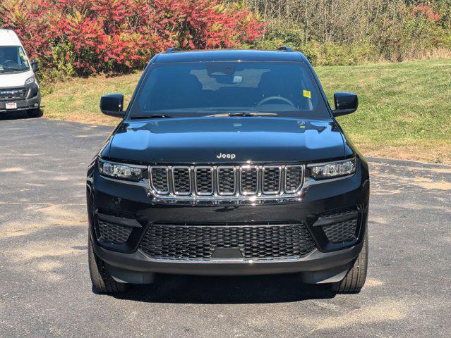 new 2025 Jeep Grand Cherokee car, priced at $43,123