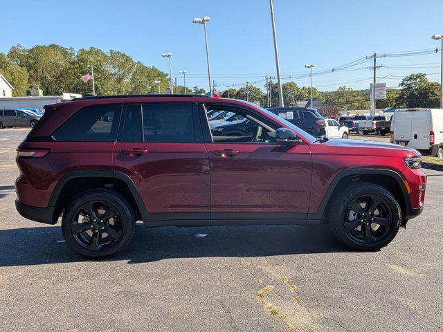 new 2025 Jeep Grand Cherokee car, priced at $51,639