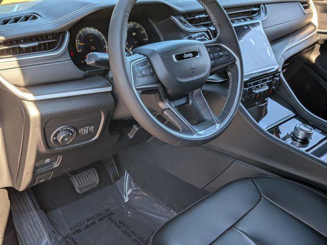 new 2025 Jeep Grand Cherokee car, priced at $51,639