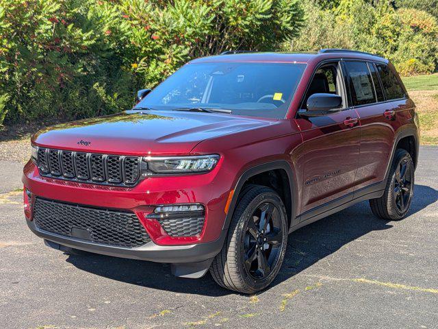new 2025 Jeep Grand Cherokee car, priced at $51,639