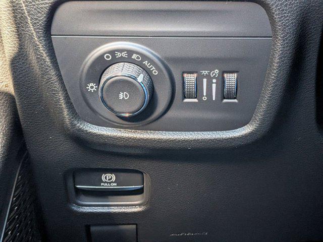 new 2025 Jeep Grand Cherokee car, priced at $51,639