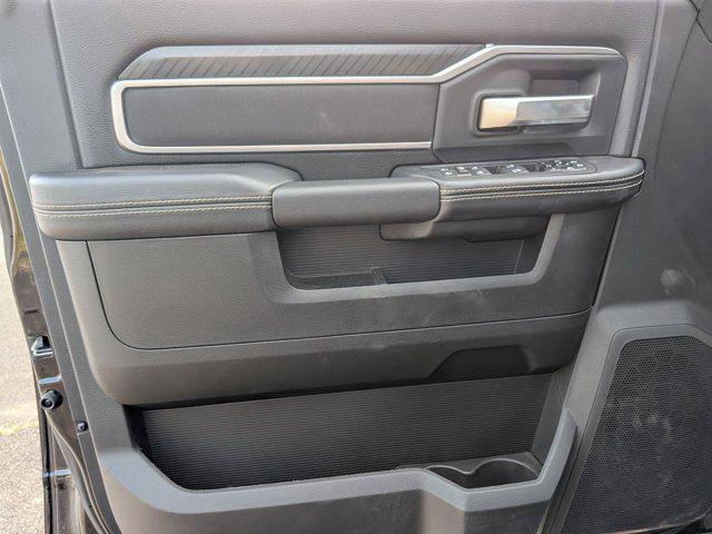 new 2025 Ram 2500 car, priced at $58,662