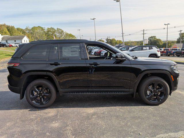 new 2025 Jeep Grand Cherokee car, priced at $48,410