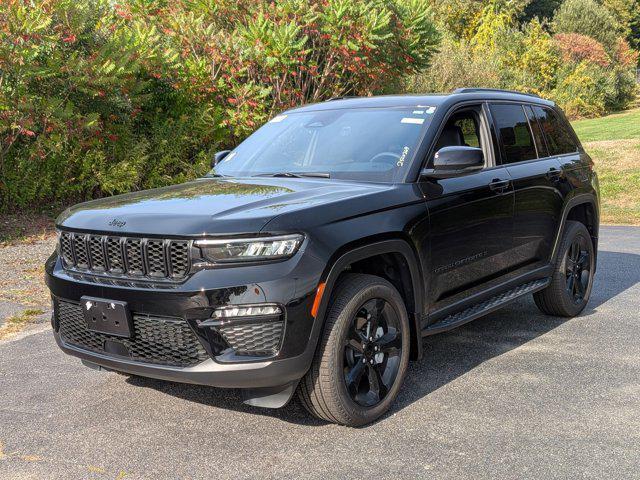 new 2025 Jeep Grand Cherokee car, priced at $48,410
