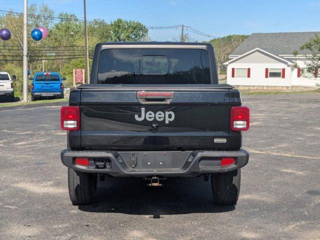 used 2021 Jeep Gladiator car, priced at $32,900