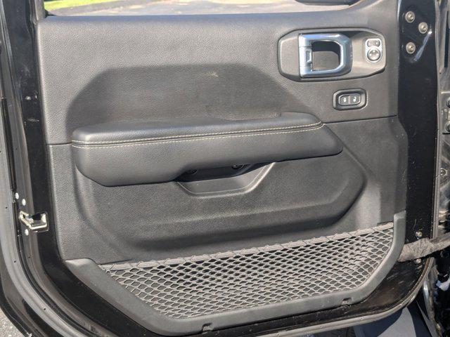 used 2021 Jeep Gladiator car, priced at $32,900