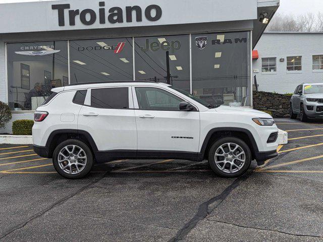 new 2024 Jeep Compass car, priced at $36,372