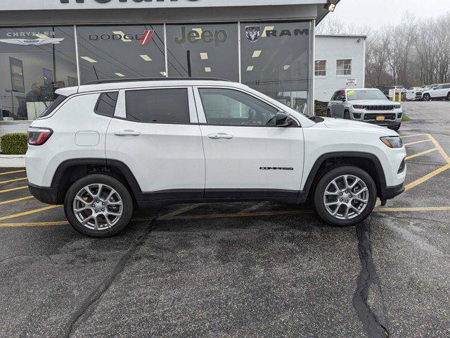 new 2024 Jeep Compass car, priced at $36,372