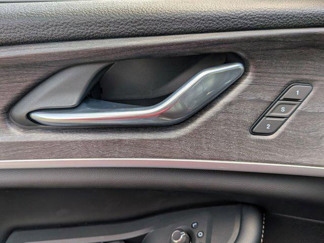 new 2025 Jeep Grand Cherokee L car, priced at $52,110
