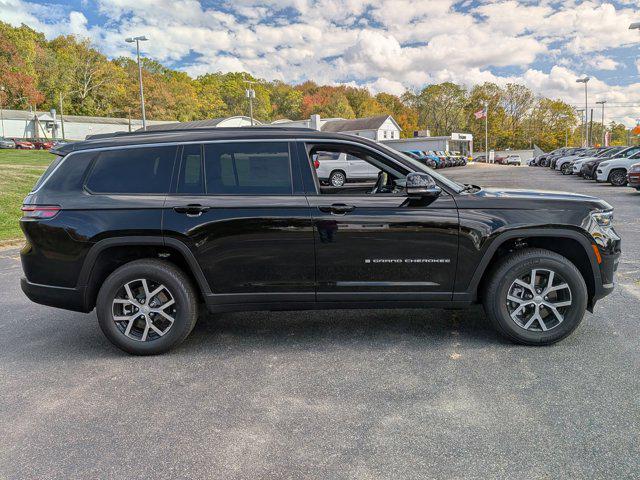 new 2025 Jeep Grand Cherokee L car, priced at $52,110