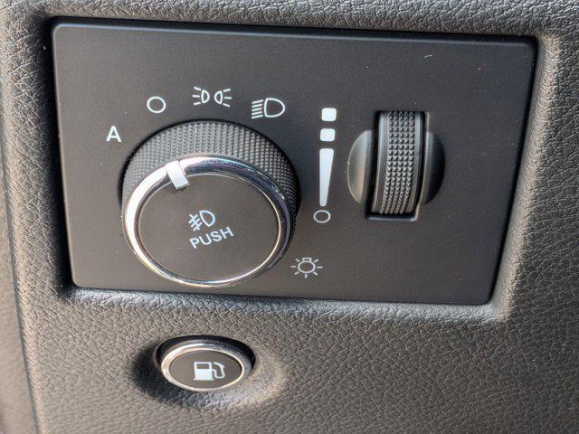 used 2021 Jeep Grand Cherokee car, priced at $34,900