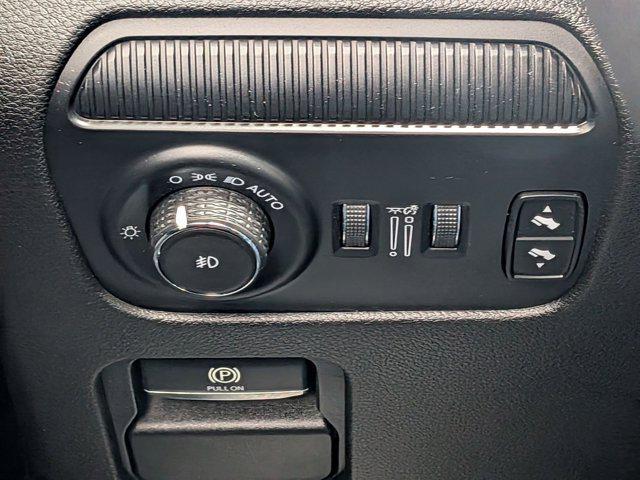 used 2022 Jeep Wagoneer car, priced at $41,900