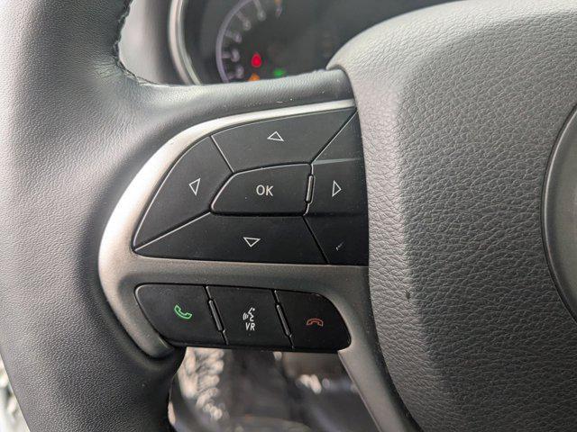 used 2022 Jeep Grand Cherokee car, priced at $31,900