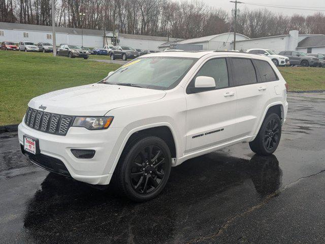 used 2022 Jeep Grand Cherokee car, priced at $31,900