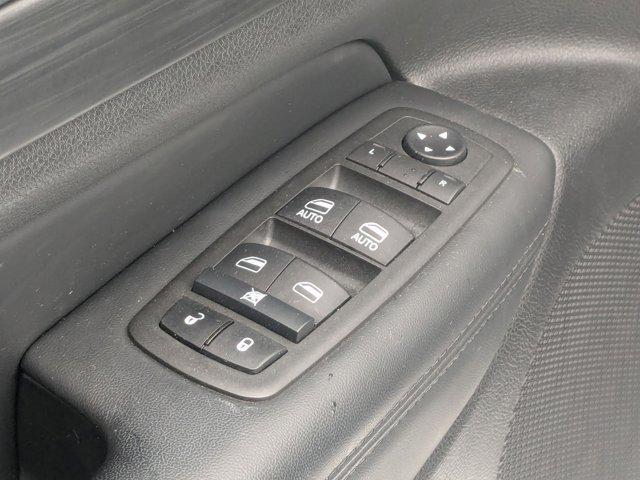 used 2022 Jeep Grand Cherokee car, priced at $31,900