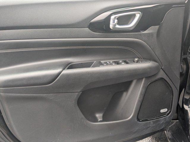 used 2022 Jeep Compass car, priced at $27,500