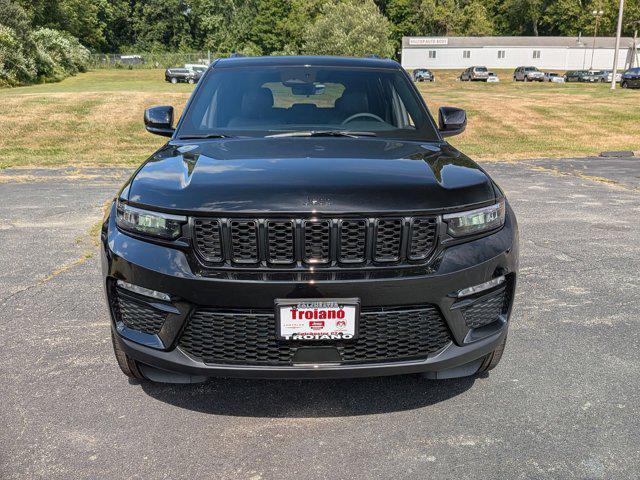 new 2025 Jeep Grand Cherokee car