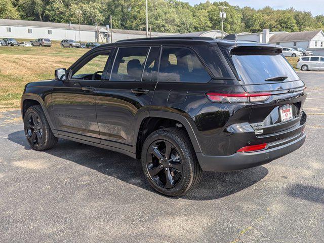 new 2025 Jeep Grand Cherokee car