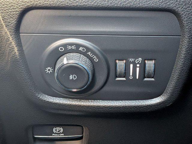 new 2025 Jeep Grand Cherokee car, priced at $51,639