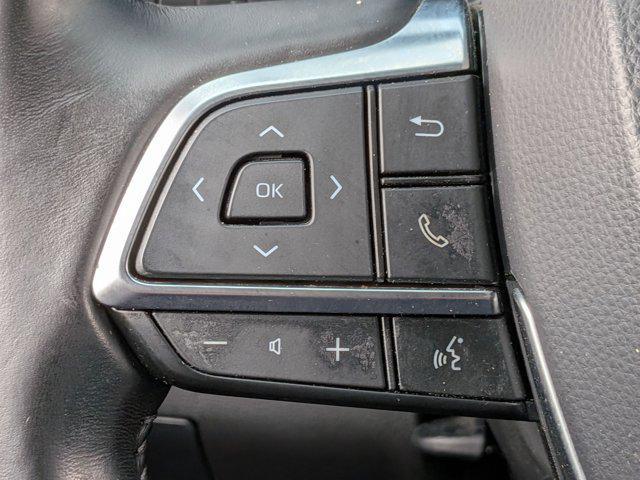 used 2021 Toyota Highlander car, priced at $29,900