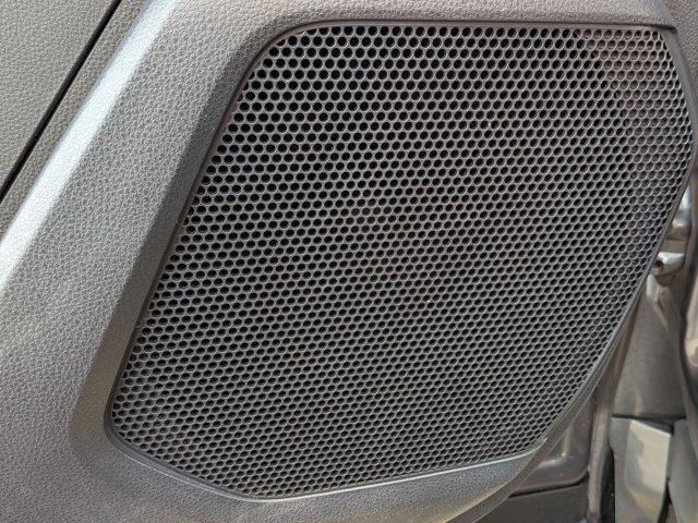 used 2021 Toyota Highlander car, priced at $29,900