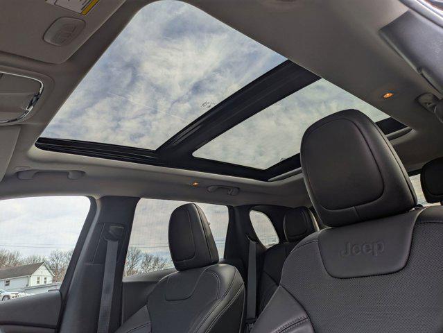 used 2021 Jeep Cherokee car, priced at $21,900