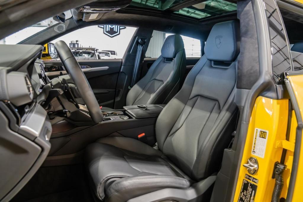 used 2024 Lamborghini Urus car, priced at $267,777