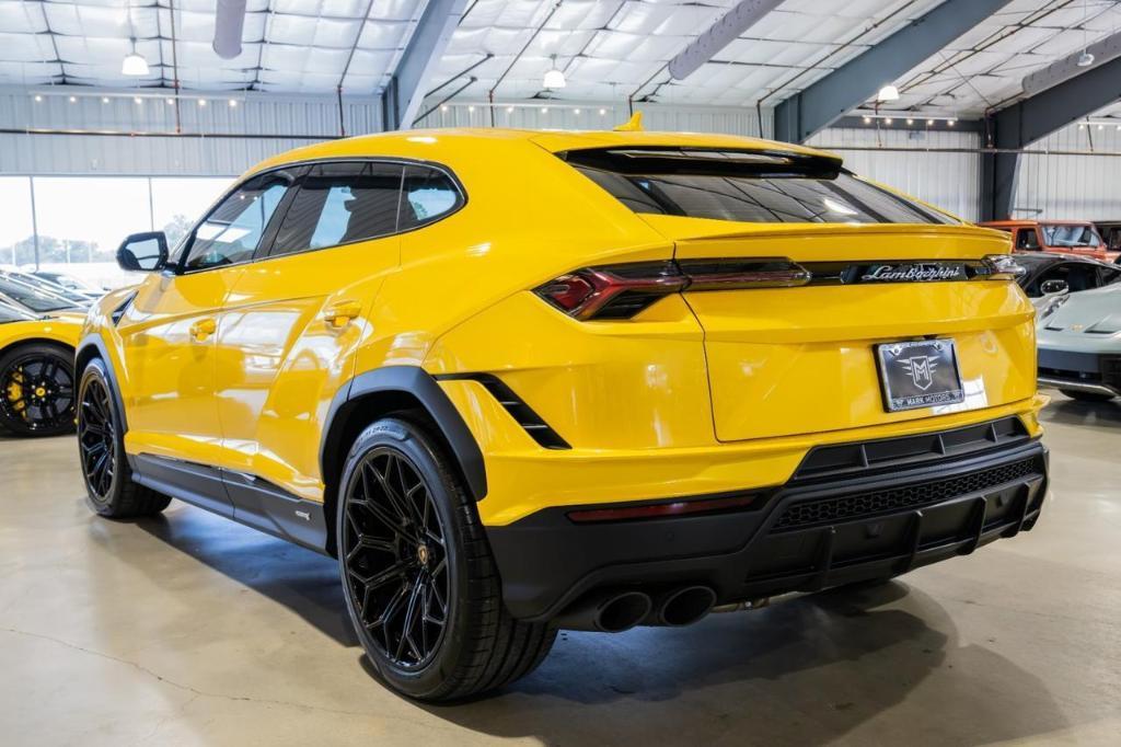 used 2024 Lamborghini Urus car, priced at $267,777