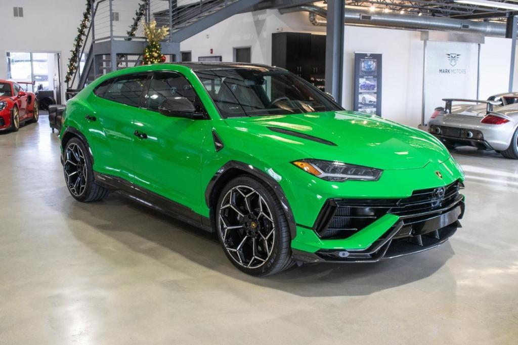 used 2023 Lamborghini Urus car, priced at $297,777