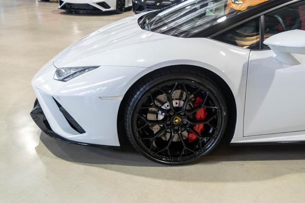 used 2022 Lamborghini Huracan EVO car, priced at $297,777