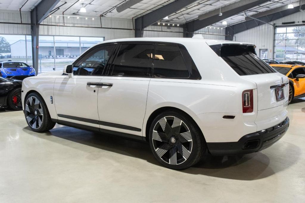 used 2023 Rolls-Royce Cullinan car, priced at $354,777