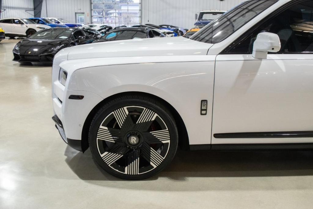 used 2023 Rolls-Royce Cullinan car, priced at $354,777